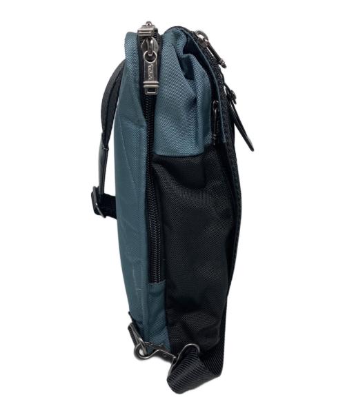 TUMI（トゥミ）TUMI (トゥミ) Aurora アルファスリングバッグ ブラック×ブルーの古着・服飾アイテム