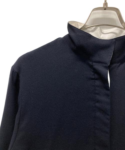 ETRE TOKYO（エトレトウキョウ）ETRE TOKYO (エトレトウキョウ) ジョーゼットスタンドネックシャツ ネイビー サイズ:FREEの古着・服飾アイテム