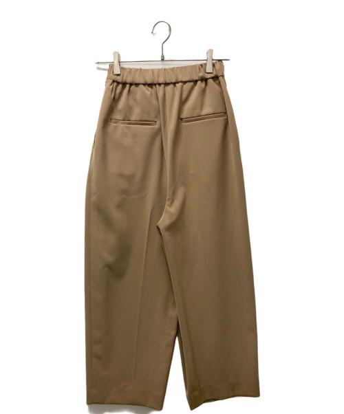Conte（コンテ）Conte (コンテ) アシンメトリー タックパンツ ベージュ サイズ:36の古着・服飾アイテム