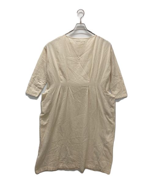 evam eva（エヴァムエヴァ）evam eva (エヴァムエヴァ) cotton linen drop pocket OP/コットンリネンドレープポケットワンピース アイボリー サイズ:FREEの古着・服飾アイテム