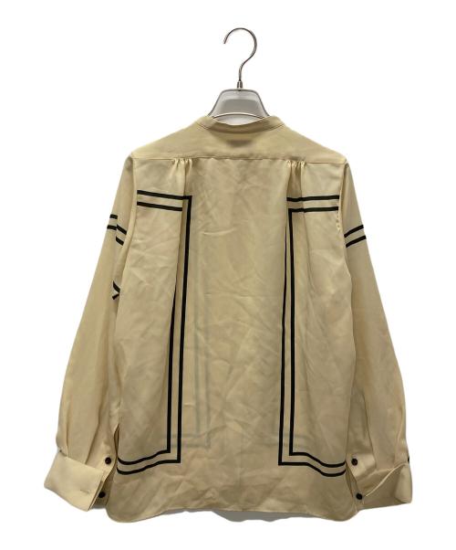 HYKE（ハイク）HYKE (ハイク) PRINTED BLOUSE ベージュ サイズ:１の古着・服飾アイテム