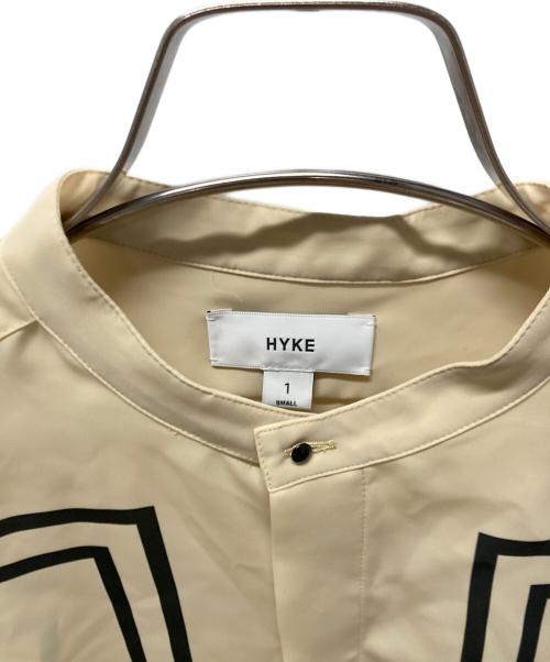 HYKE（ハイク）HYKE (ハイク) PRINTED BLOUSE ベージュ サイズ:１の古着・服飾アイテム