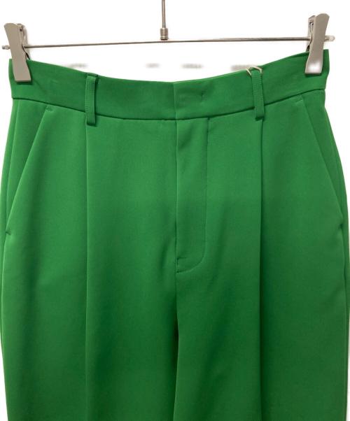 Curensology（カレンソロジー）Curensology (カレンソロジー) センタープレスパンツ グリーン サイズ:38 未使用品の古着・服飾アイテム