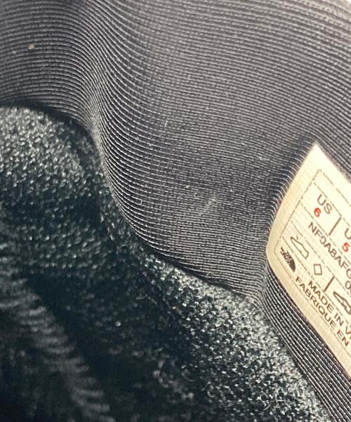 THE NORTH FACE（ザ ノース フェイス）THE NORTH FACE (ザ ノース フェイス) GRAVAL SLIP-ON/ローカットスニーカー カーキ サイズ:24cmの古着・服飾アイテム