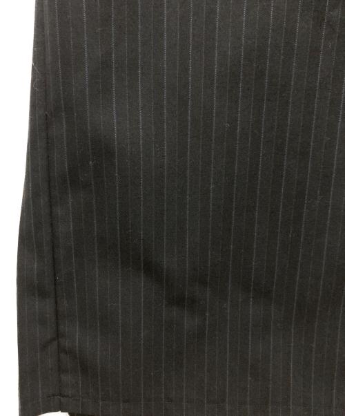 LIMI feu（リミフゥ）LIMI feu (リミフゥ) ウールギャバプリーツスカート グレー サイズ:Sの古着・服飾アイテム