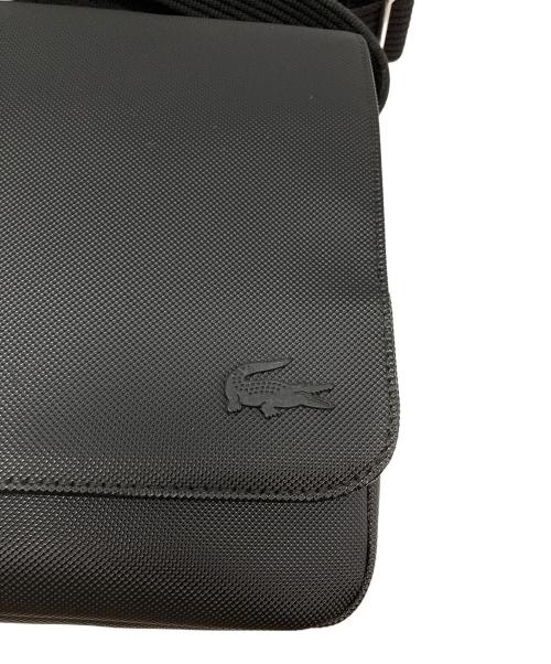 LACOSTE（ラコステ）LACOSTE (ラコステ) スクエアショルダーバッグ ブラックの古着・服飾アイテム