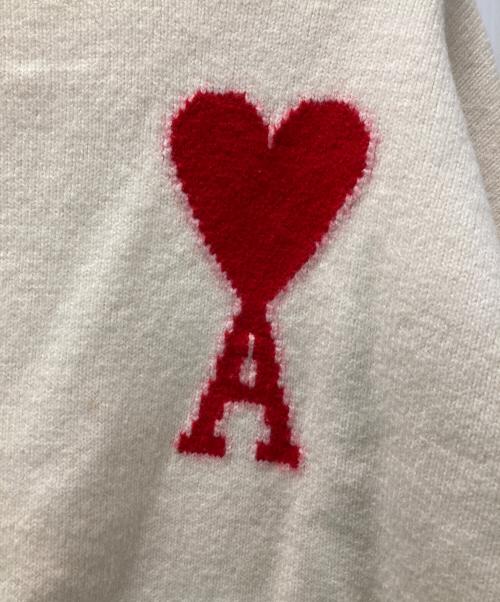 AMI PARIS（アミ パリス）AMI PARIS (アミ パリス) ハートロゴクルーネックニット アイボリー サイズ:Sの古着・服飾アイテム