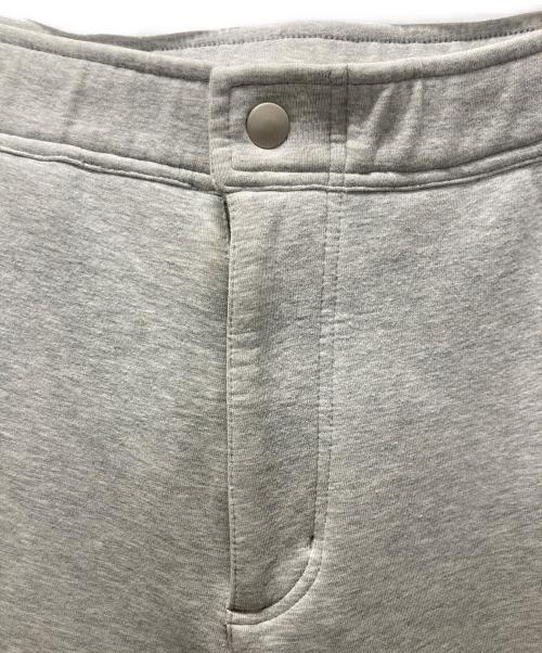 F.C.Real Bristol（エフシーレアルブリストル）F.C.Real Bristol (エフシーレアルブリストル) FLAT HEM SWEAT TRAINING PANTS グレー サイズ:Sの古着・服飾アイテム