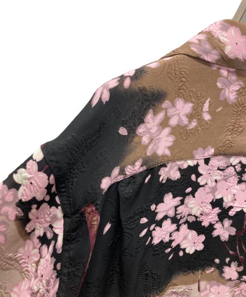 MAKANA LEI（マカナレイ）MAKANA LEI (マカナレイ) 花柄柄アロハシャツ ピンク×ベージュ×ブラック サイズ:Lの古着・服飾アイテム