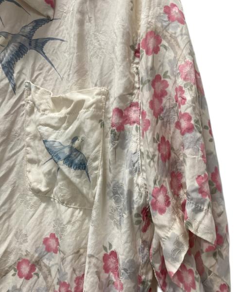 MAKANA LEI（マカナレイ）MAKANA LEI (マカナレイ) 花柄アロハシャツ ホワイト×ピンク サイズ:Lの古着・服飾アイテム