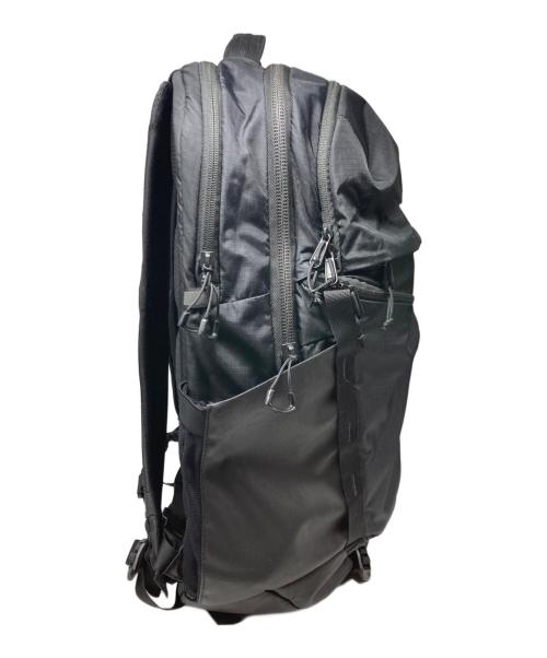 THE NORTH FACE（ザ ノース フェイス）THE NORTH FACE (ザ ノース フェイス) サージ バックパック ブラックの古着・服飾アイテム