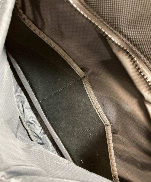 THE NORTH FACE（ザ ノース フェイス）THE NORTH FACE (ザ ノース フェイス) シャトル デイパック ブラックの古着・服飾アイテム