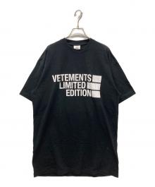 VETEMENTS（ヴェトモン）の古着「BIG LOGO LIMITED EDITION T-SHIRT」｜ブラック