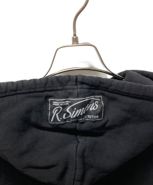 RAF SIMONS（ラフシモンズ）RAF SIMONS (ラフシモンズ) SYNCHRONICITY Pullover Parka/シンクロニシティ スウェット プルオーバーパーカー ブラック サイズ:Mの古着・服飾アイテム
