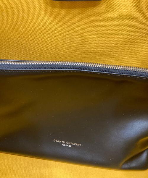 GIANNI CHIARINI（ジャンニ キアリーニ）GIANNI CHIARINI (ジャンニ キアリーニ) MARCELLA/マルチェッラ ベージュの古着・服飾アイテム