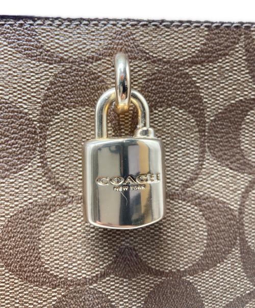 COACH（コーチ）COACH (コーチ) ゾーイ ギャラリー/シグネチャー2WAYバッグ ブラウン×レッドの古着・服飾アイテム