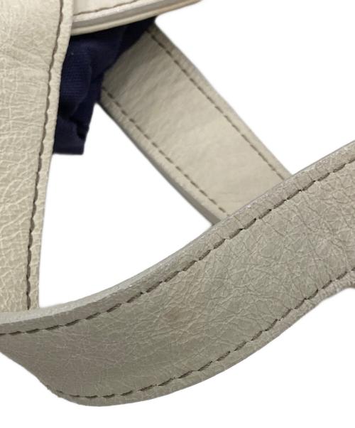 BURBERRY BLUE LABEL（バーバリー ブルー レーベル）BURBERRY BLUE LABEL (バーバリー ブルー レーベル) カゴバッグ ベージュ×ネイビーの古着・服飾アイテム