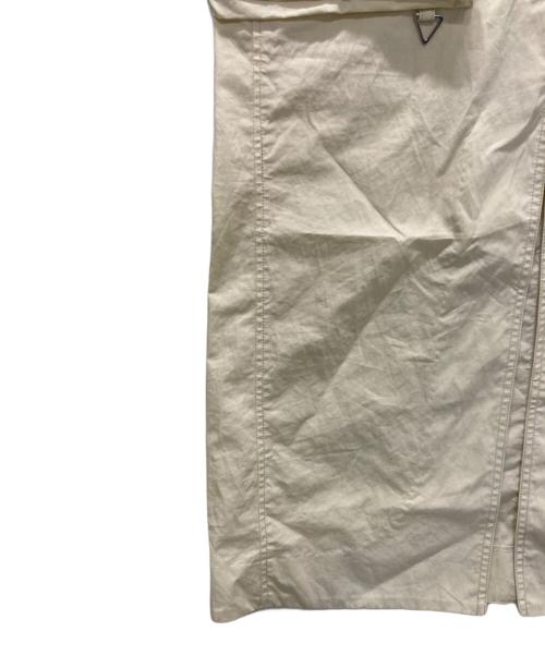 MAISON SPECIAL（メゾンスペシャル）MAISON SPECIAL (メゾンスペシャル) マルチポケットレイヤードカーゴスカート/Multi Pocket Layered Cargo Skirt アイボリー サイズ:36の古着・服飾アイテム