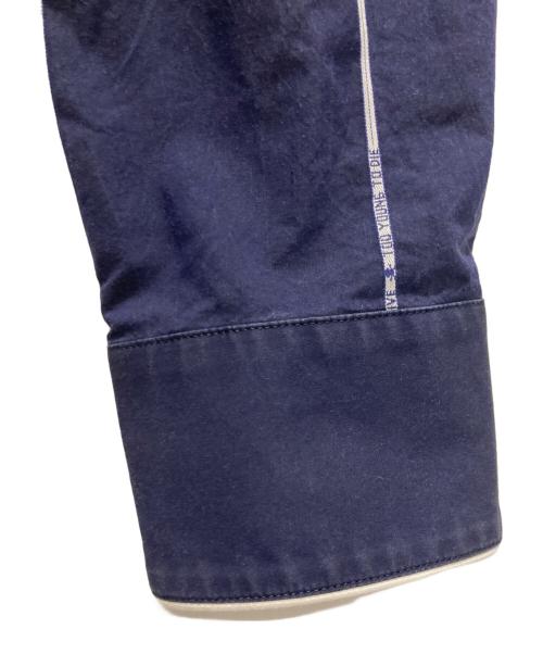 Vivienne Westwood man（ヴィヴィアンウエストウッドマン）Vivienne Westwood man (ヴィヴィアン ウェストウッド マン) オーブ刺繍ストライプシャツ ネイビー サイズ:2の古着・服飾アイテム