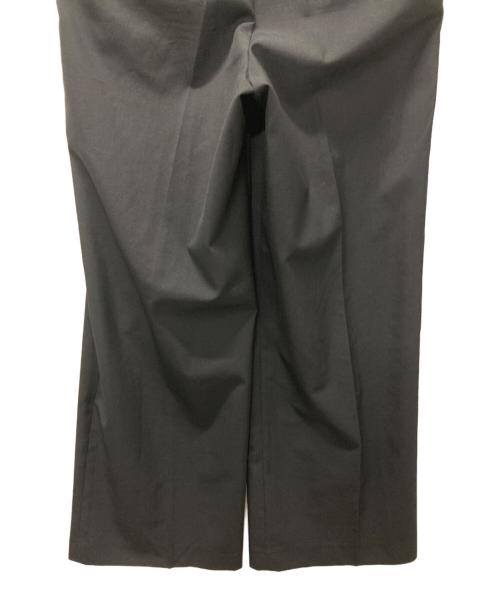 MAISON SPECIAL（メゾンスペシャル）MAISON SPECIAL (メゾンスペシャル) Center Crease Straight Pants ブラック サイズ:36の古着・服飾アイテム