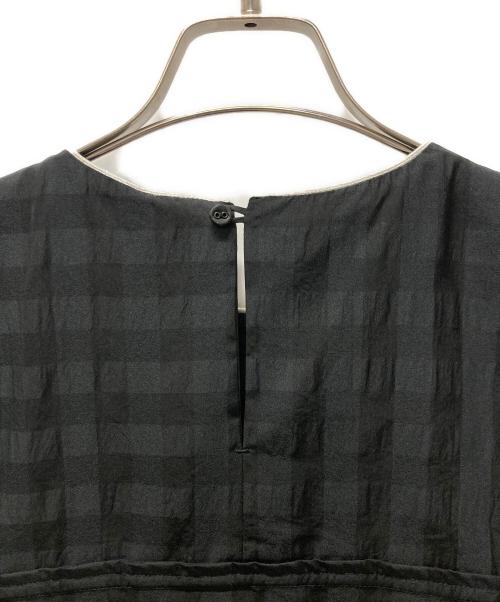 whyto.（ホワイト）whyto. (ホワイト) ギンガムチェック タックプリーツ ドレス ブラック サイズ:36の古着・服飾アイテム