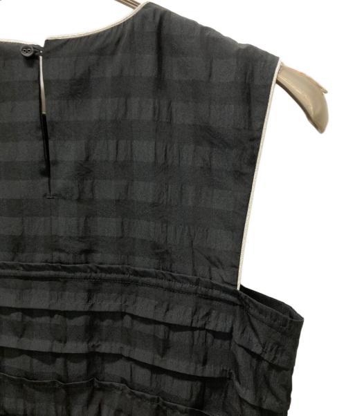 whyto.（ホワイト）whyto. (ホワイト) ギンガムチェック タックプリーツ ドレス ブラック サイズ:36の古着・服飾アイテム