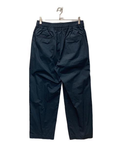 WHITE MOUNTAINEERING（ホワイトマウンテ二アニング）WHITE MOUNTAINEERING (ホワイトマウンテ二アニング) TUCKED WIDE PANTS ネイビー サイズ:2の古着・服飾アイテム