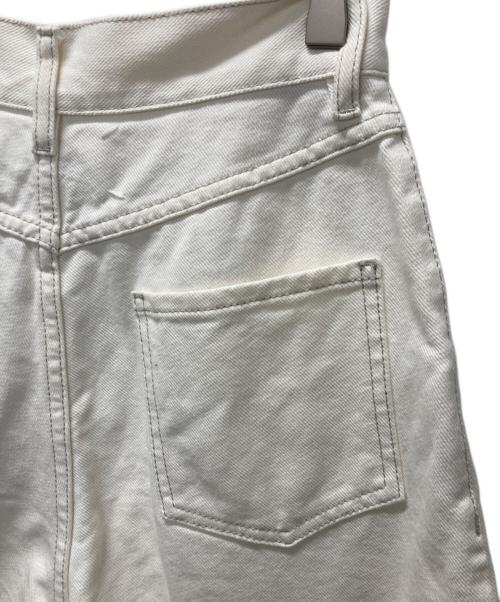 Maison Margiela（メゾンマルジェラ）Maison Margiela (メゾンマルジェラ) スラッシュディテールカットオフデニムパンツ ホワイト サイズ:36の古着・服飾アイテム