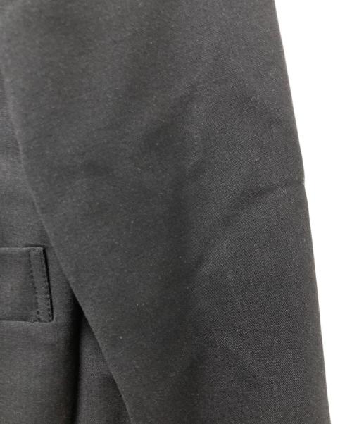 l'heritage martinique（レリタージュ マルティニーク）l'heritage martinique (レリタージュ マルティニーク) T/W 2WAYストレッチクルーネックジャケット ネイビー サイズ:記載なし 未使用品の古着・服飾アイテム