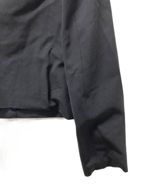 l'heritage martinique（レリタージュ マルティニーク）l'heritage martinique (レリタージュ マルティニーク) T/W 2WAYストレッチクルーネックジャケット ネイビー サイズ:記載なし 未使用品の古着・服飾アイテム