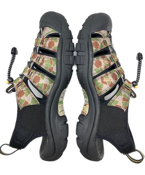 KEEN（キーン）KEEN (キーン) NEWPORT RETRO ブラック×グリーン サイズ:27cmの古着・服飾アイテム