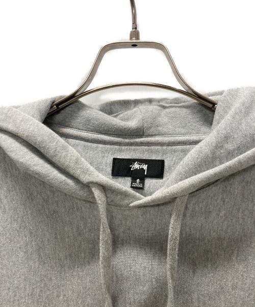 stussy（ステューシー）stussy (ステューシー) 刺繍ロゴパーカー グレー サイズ:Sの古着・服飾アイテム