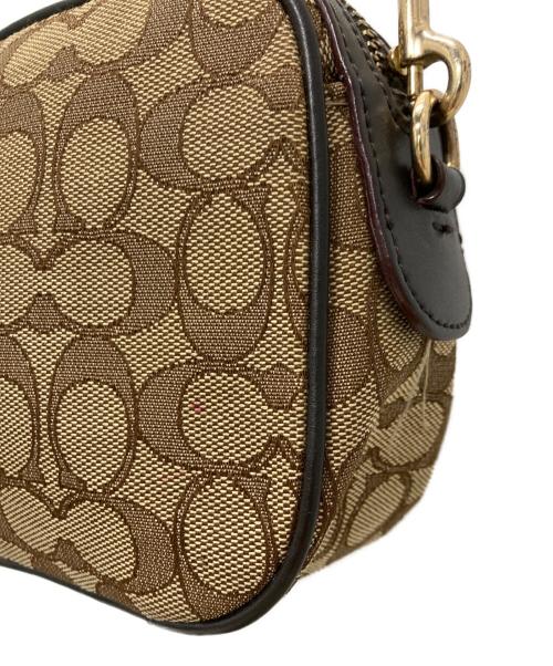 COACH（コーチ）COACH (コーチ) シグネチャー ショルダーバッグ ベージュの古着・服飾アイテム