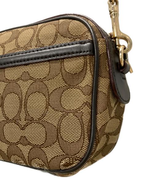 COACH（コーチ）COACH (コーチ) シグネチャー ショルダーバッグ ベージュの古着・服飾アイテム