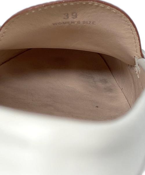 TOD'S（トッズ）TOD'S (トッズ) KATE/ケイトドライビングシューズ アイボリー サイズ:39の古着・服飾アイテム
