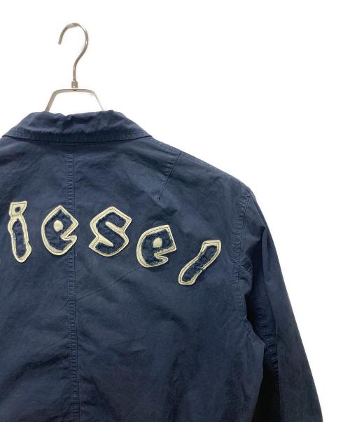 DIESEL（ディーゼル）DIESEL (ディーゼル) LAKER-WOW トラッカージャケット ネイビー サイズ:Mの古着・服飾アイテム