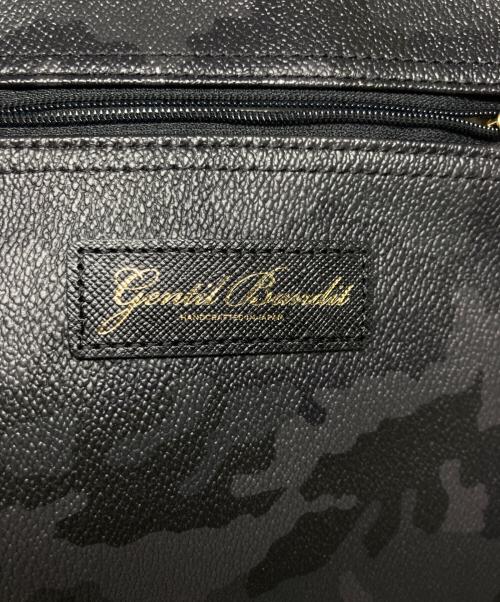 Gentil Bandit（ジャンティバンティ）gentil Bandit (ジャンティバンティ) カモ柄トートバッグ ブラックの古着・服飾アイテム