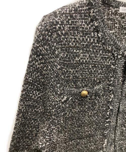 23区（ニジュウサンク）23区 (ニジュウサンク) ファンシーツイード ニットジャケット ブラック×グレー サイズ:44の古着・服飾アイテム