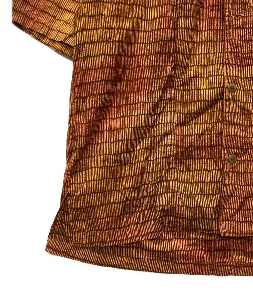 ISSEY MIYAKE（イッセイミヤケ）ISSEY MIYAKE (イッセイミヤケ) 総柄オープンカラーシャツ オレンジ×ブラウン サイズ:Mの古着・服飾アイテム