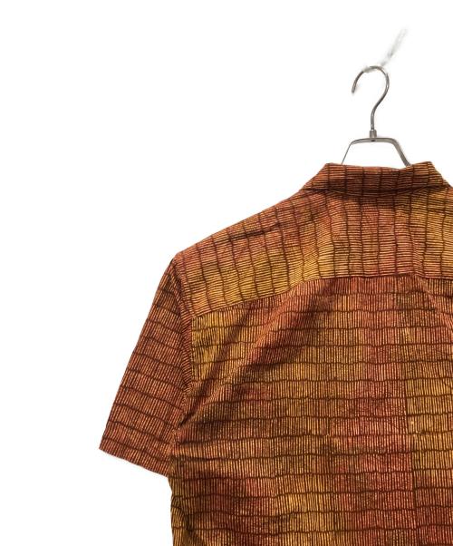 ISSEY MIYAKE（イッセイミヤケ）ISSEY MIYAKE (イッセイミヤケ) 総柄オープンカラーシャツ オレンジ×ブラウン サイズ:Mの古着・服飾アイテム