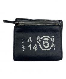 MM6 Maison Margiela（エムエムシックスメゾンマルジェラ）の古着「2つ折り財布」｜ブラック