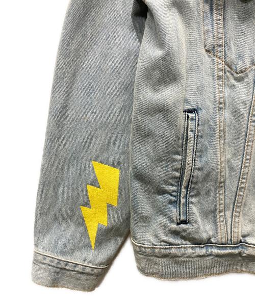 LEVI'S（リーバイス）LEVI'S (リーバイス) POKEMON (ポケモン) VINTAGE FIT TRUCKER/デニムトラッカージャケット インディゴ サイズ:Sの古着・服飾アイテム