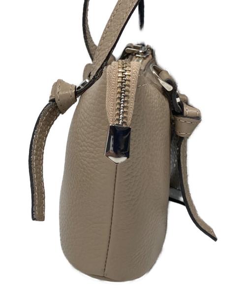 GIANNI CHIARINI（ジャンニ キアリーニ）GIANNI CHIARINI (ジャンニ キアリーニ) アリファ/2WAYバッグ ベージュの古着・服飾アイテム