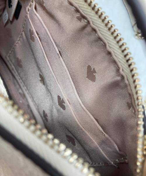 Kate Spade（ケイトスペード）Kate Spade (ケイトスペード) スムーシュ マイクロ クロスボディ アイボリーの古着・服飾アイテム