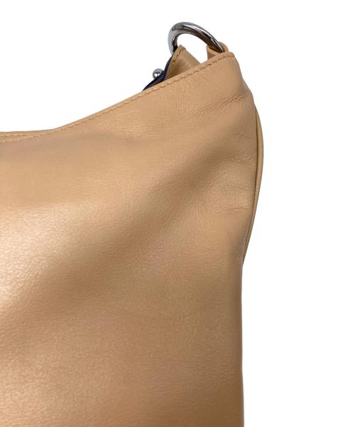 LONGCHAMP（ロンシャン）LONGCHAMP (ロンシャン) ホーボー/ショルダーバッグ ベージュの古着・服飾アイテム