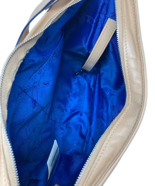 LONGCHAMP（ロンシャン）LONGCHAMP (ロンシャン) ホーボー/ショルダーバッグ ベージュの古着・服飾アイテム