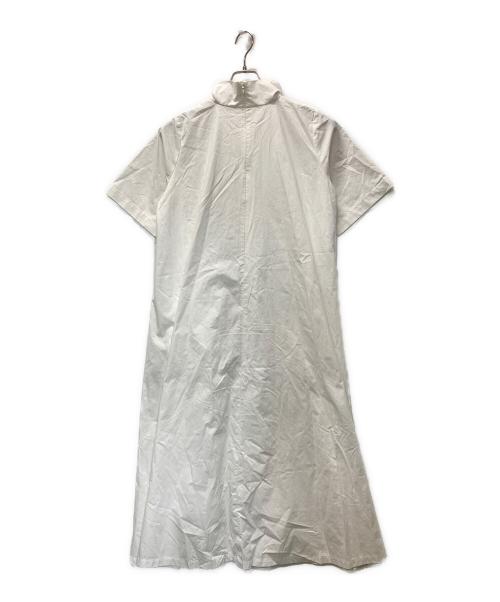 CLANE（クラネ）CLANE (クラネ) UP NECK FLARE ONE PIECE ホワイト サイズ:０の古着・服飾アイテム