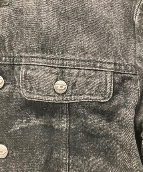 DIESEL（ディーゼル）DIESEL (ディーゼル) DE-GRAFFY-FSH/デニムジャケット ブラック サイズ:Mの古着・服飾アイテム