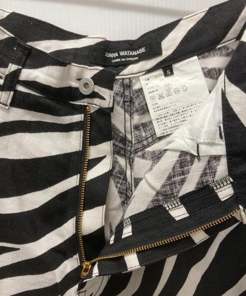 JUNYA WATANABE COMME des GARCONS（(ジュンヤワタナベ コムデギャルソン）JUNYA WATANABE COMME des GARCONS ((ジュンヤワタナベ コムデギャルソン) ゼブラ柄 ロングスカート ブラック×ホワイト サイズ:Sの古着・服飾アイテム