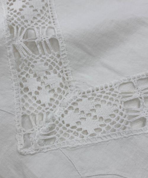 TOLIGHT（トライト）TOLIGHT (トライト) vintage lace big shirts/花柄レースシャツ ホワイト サイズ:FREEの古着・服飾アイテム